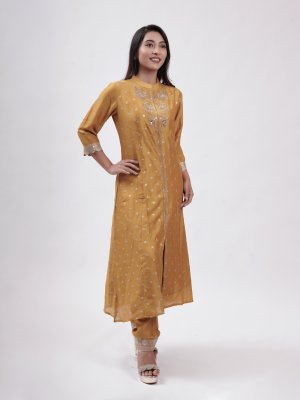Mustard Yellow Crepe straight pant - image 2