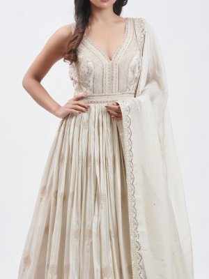 Cream Tissue Party Gown - image 3